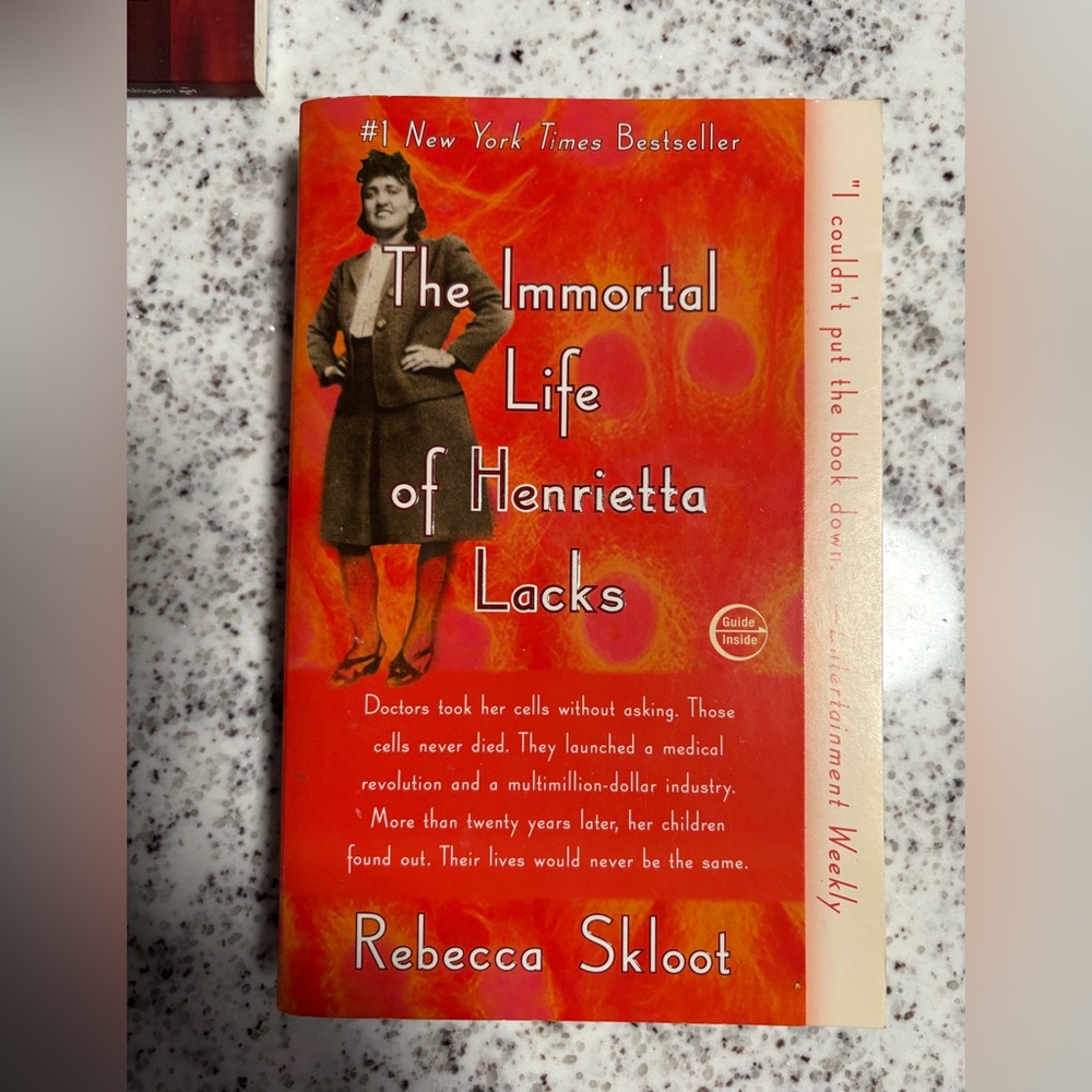 The Immortal Life of Henrietta Lacks by Rebecca Skloot